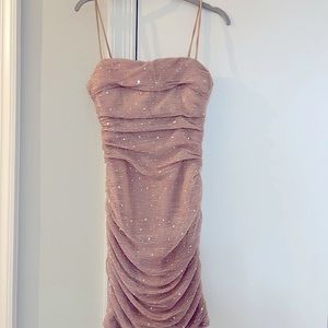 Lulus 💫 mauve/pink ruched dress/XS 🩷